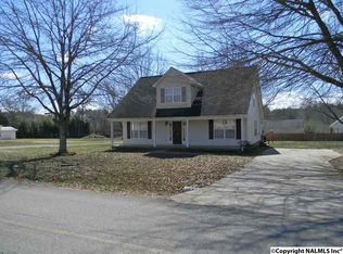 299 E Byrd Rd, Hartselle, AL 35640