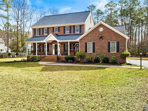 2nd image of 10500 Cardigan Cir