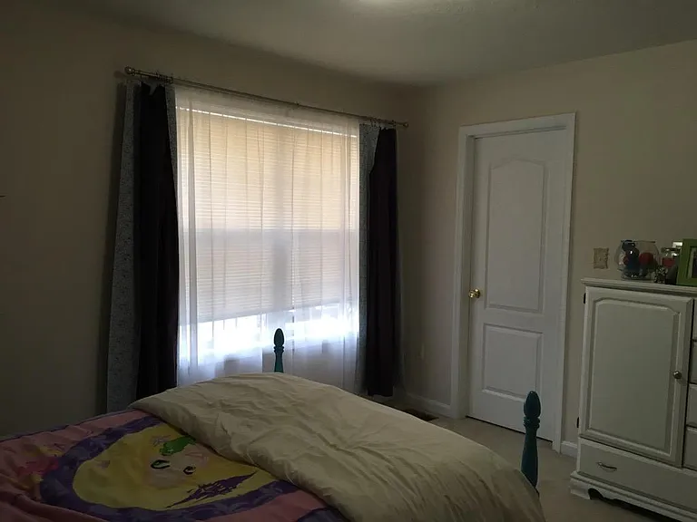 35 Hemlock Dr — Photo 12