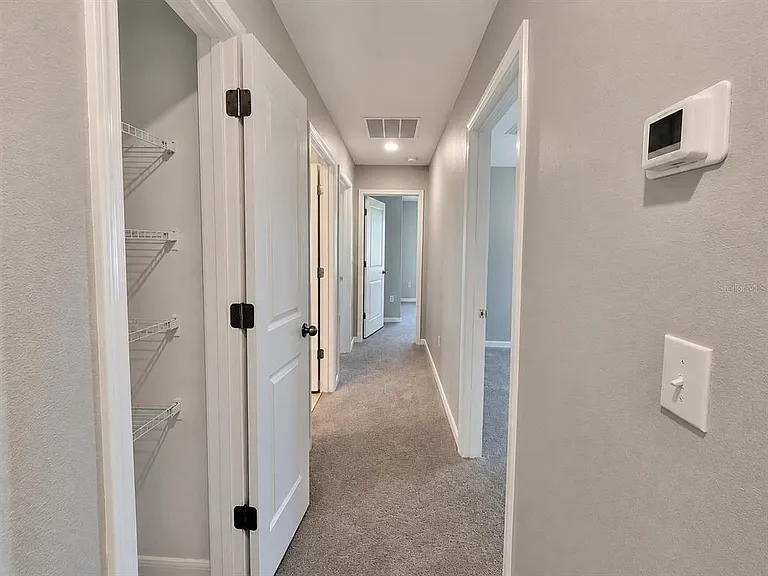 16717 Delia St — Photo 14