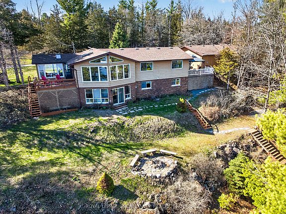 2nd image of 3037 Hilltop Ln