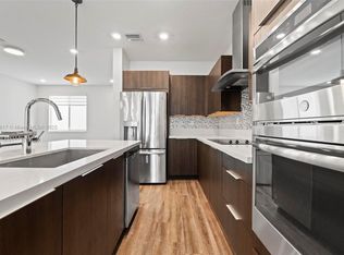6658 NW 102nd Path, Doral, FL 33178