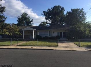 15 W Lee Ave, Absecon, NJ 08201