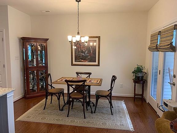 4th image of 8085 Bisbrooke Ct