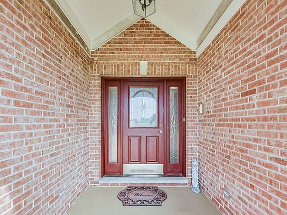 4th image of 10820 Bull Valley Dr