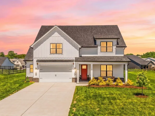 234 Clover Cir, Lenoir City, TN 37772
