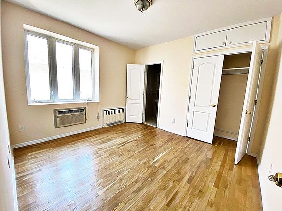 4th image of 1843 E 14th St #2B