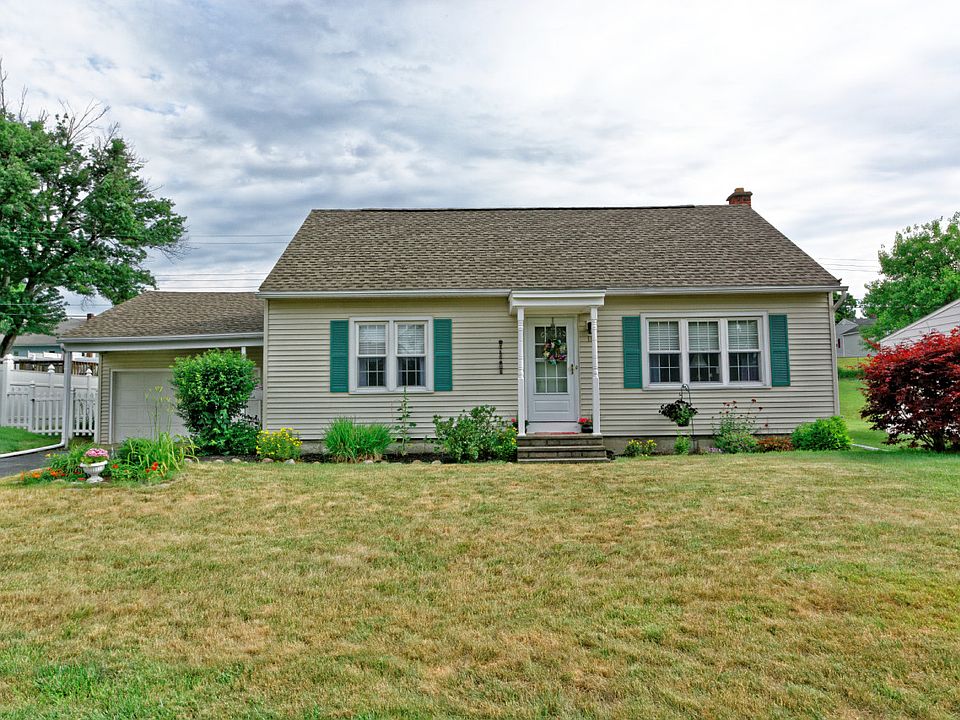 1st image of 18 Lea Ave
