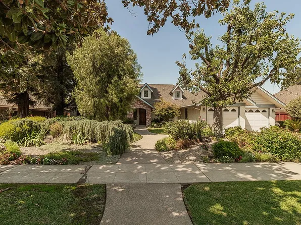 8311 N 6th St, Fresno, CA 93720