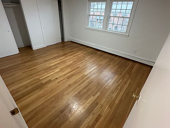 5th image of 48 Pond St