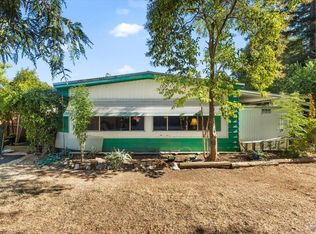 46 Sherwood Cir, Cloverdale, CA 95425