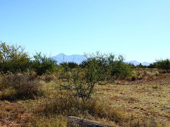 2nd image of E Tierra Del Sol Dr #1