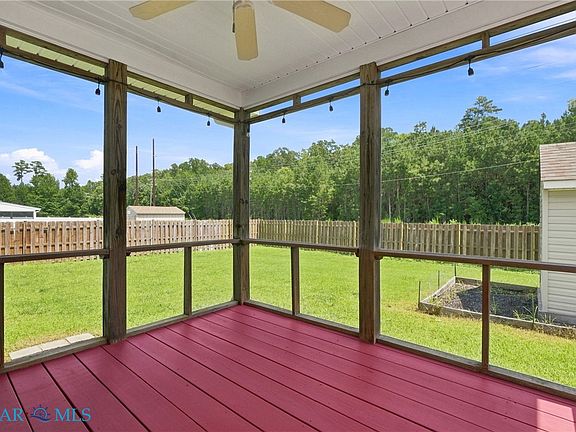4th image of 60 Byway Dr