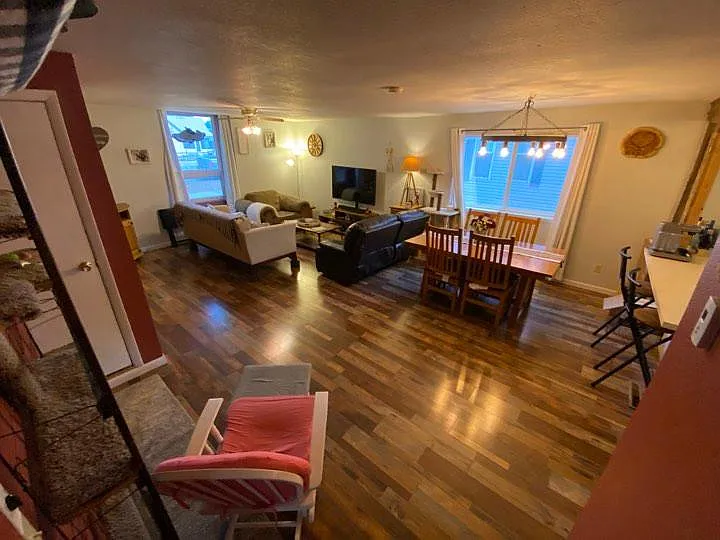 215 Palmer St — Photo 10
