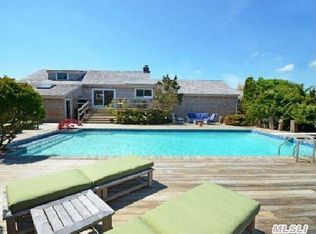 4 Reynolds Dr, Westhampton Beach, NY 11978