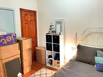 Rented by Rapid Realty Cobble Hill