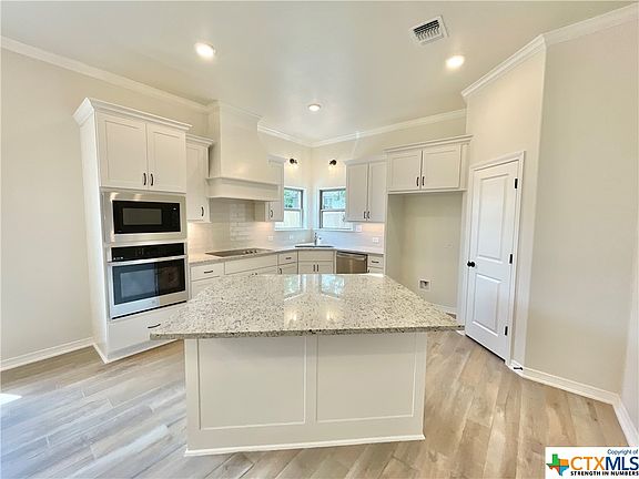 5th image of 3106 Cesena Dr