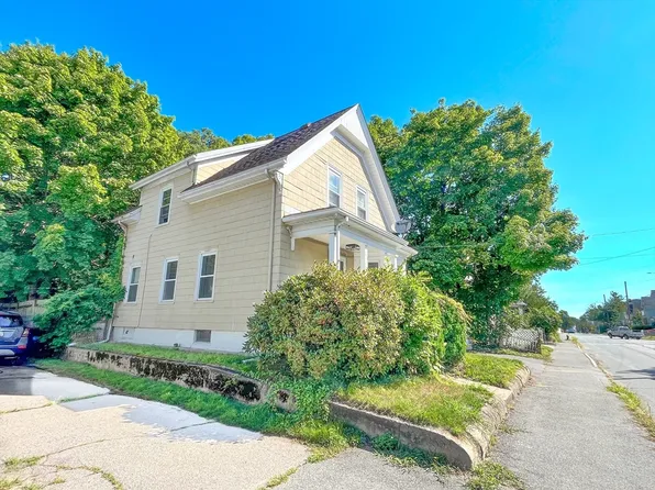 191 Menlo St, Brockton, MA 02301