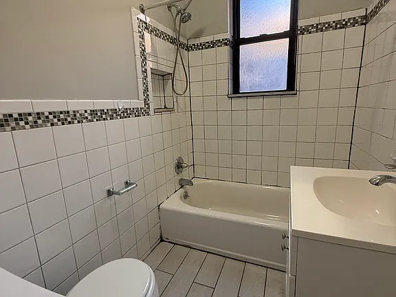 409 Summer Ave #6 — photo 6 of 7