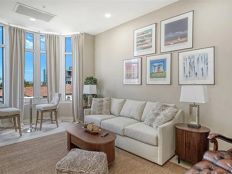 235 Cocoanut Ave #106B — Photo 29