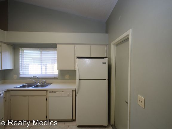 4th image of 2506 Long Meadow Way