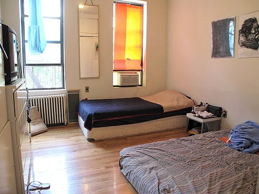 Rented by Roseann Lettieri Realty | media 8