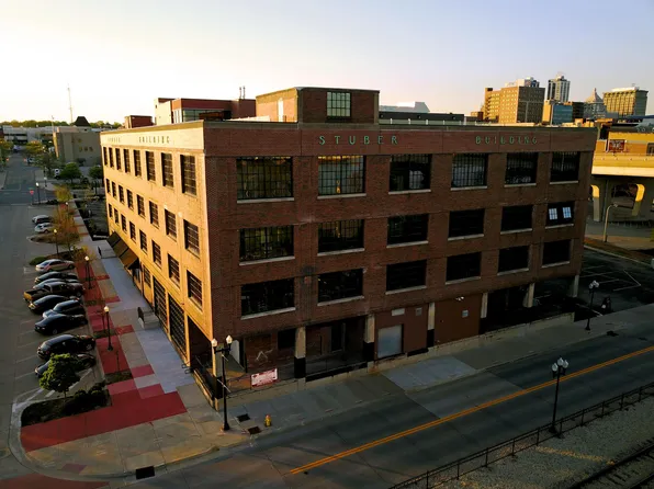 100 Walnut St, Peoria, IL