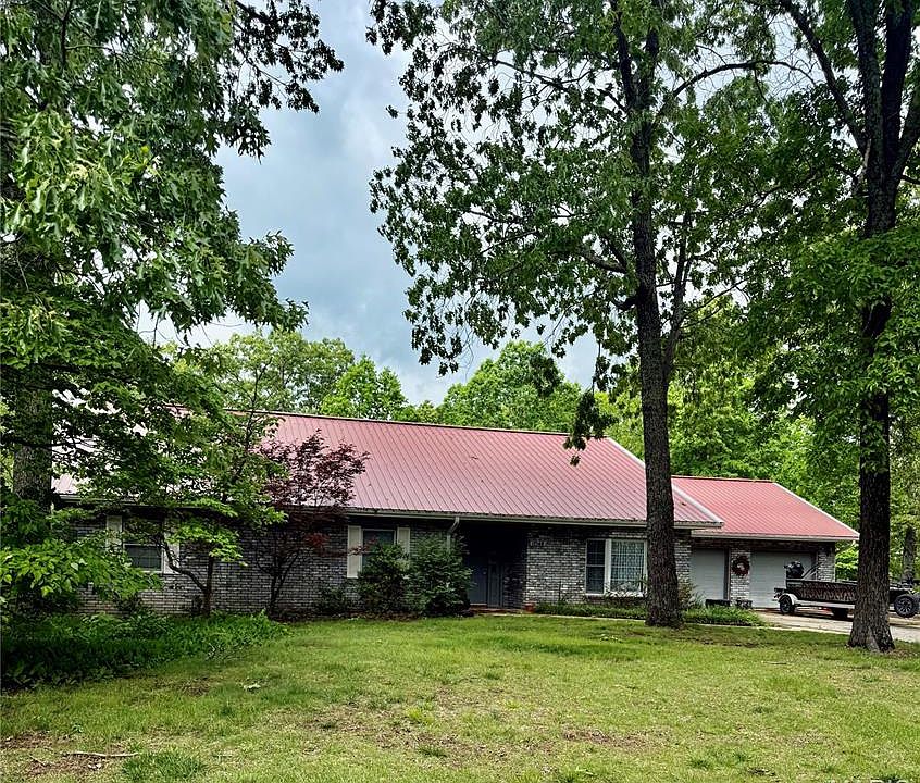 1st image of 17140 Lemming Ln