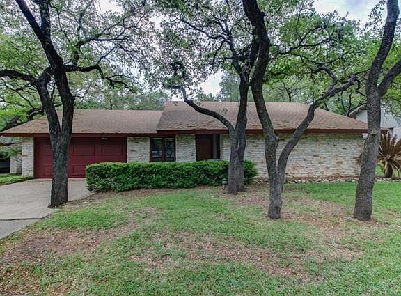 3rd image of 11901 Highland Oaks Trl