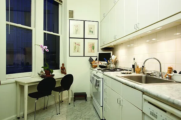 Sold by Stribling | media 4