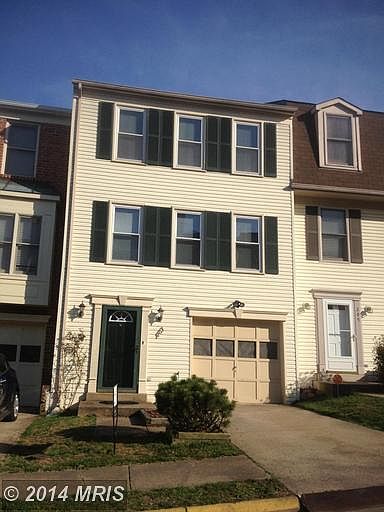1st image of 203 Sunny Hill Ct