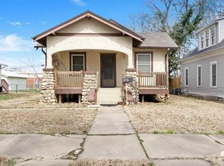 532 W 5th St, Junction City, KS 66441