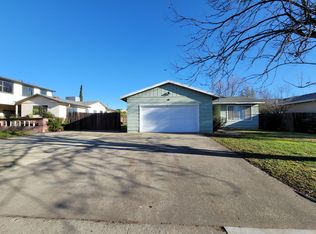 6 Saint Marie Cir, Sacramento, CA