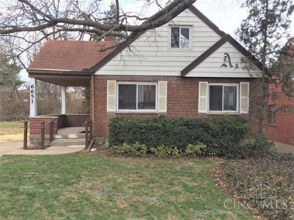 Real estate listing image