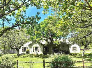 327 Lariat Ln, Marble Falls, TX 78654