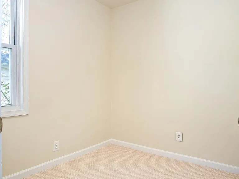 5321 Gay St NE — Photo 17