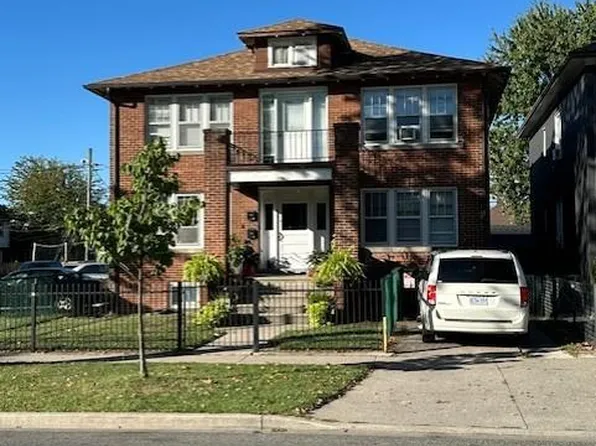 1179 Howard Ave #2, Windsor, ON N9A 1S6