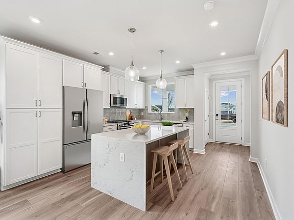 7th image of this home