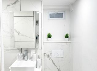 893 Bridge St, Philadelphia, PA 19124