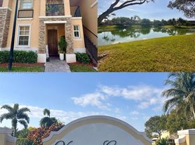 3390 NE 13th Circle Dr, Homestead, FL