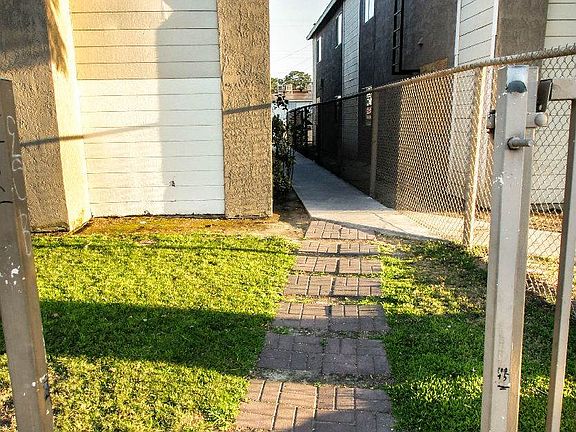 Pathway to Front Entrance of Building