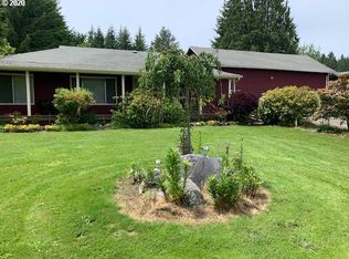 58662 Fairview Rd, Coquille, OR 97423