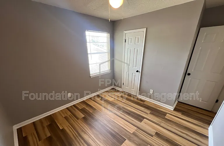 872 Western Park Dr — Photo 8
