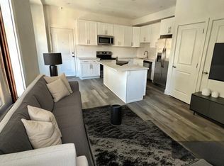 1700 Christian St #1, Philadelphia, PA
