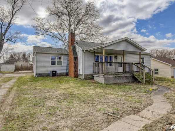 2972 E Andrew Rd, Sherman, IL 62684