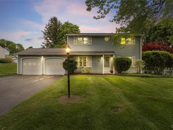 104 Hillside Way, Camillus, NY 13031