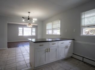 2506 Chilton Pl, Union, NJ 07083
