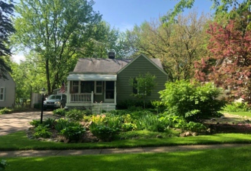 1st image of 124 Glanworth Ave