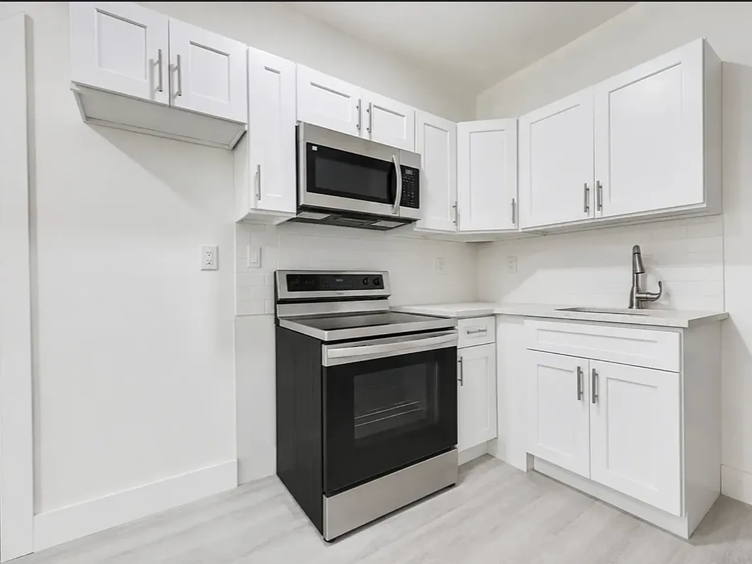 431 Warwick Street — Photo 4
