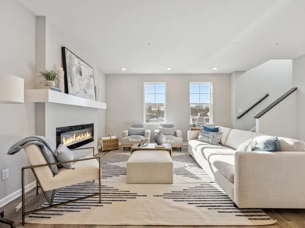 3625 76th Ln E, Inver Grove Heights, MN 55076